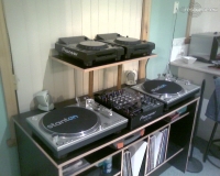 ParadigmDJ-s-DJ-Booth-Feb-11