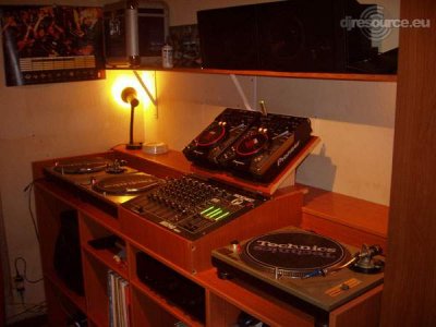 Our MEMBERS can Enlarge : Patrick_Oscar's DJ-Booth