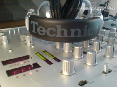 Our MEMBERS can Enlarge : Technics RP-DH1200