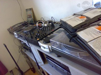 Booth: Rotaro's-DJ-Booth