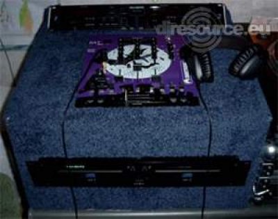 Booth: m'n-eerste-dj-booth