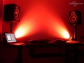 DIY-DJ-table-with-lights