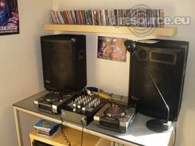 Our MEMBERS can Enlarge : RemcoDelst's DJ-Booth