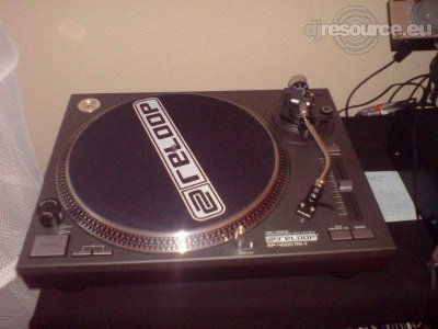 Our MEMBERS can Enlarge : Reloop-rp4000-mk2