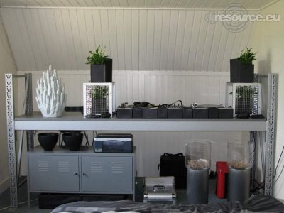 Booth: Booth van Roos
