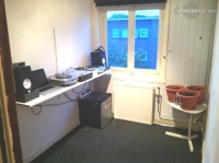 Roov-s-DJ-Booth-Sep-12