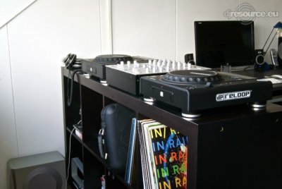 Our MEMBERS can Enlarge : Rubbertje's DJ Booth Jun'10