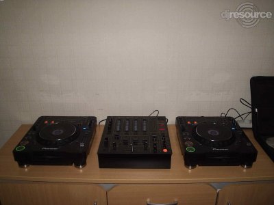 Enlarge : Stanley DJ-Booths