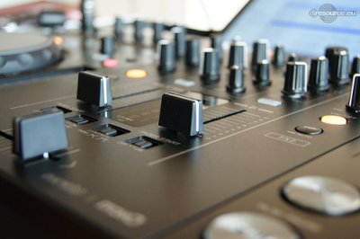 Our MEMBERS can Enlarge : Stwo's DJ Booth May'12