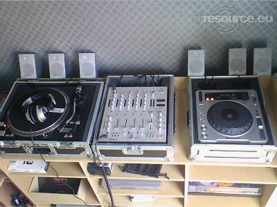 Booth: DJ-Sunrise-booth