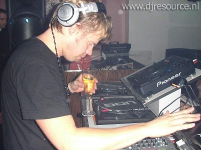 Our MEMBERS can Enlarge : Ferry Corsten in Ottawa