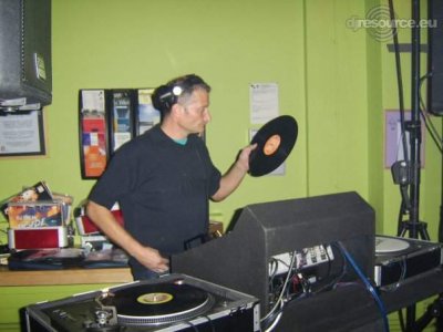 Our MEMBERS can Enlarge : still in the retro mix