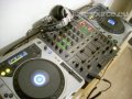 Tiamo-s-DJ-Booth