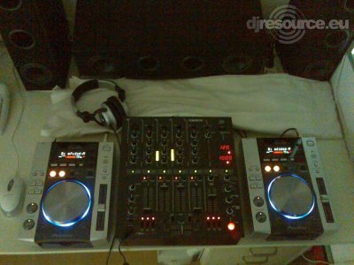 Booth: My-Booth