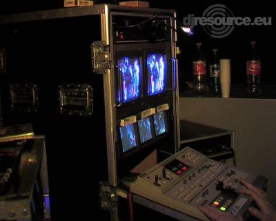 Our MEMBERS can Enlarge : VJ Set VJ Richard Zijaanzicht