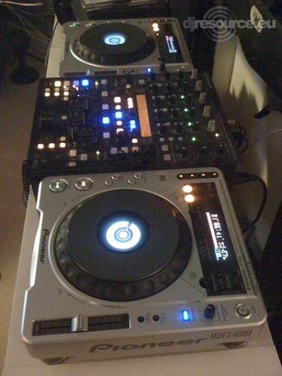 Booth: Vassilli's DJ-Booth