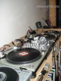 Ves-s-DJ-Booth