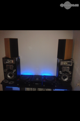 Our MEMBERS can Enlarge : Reloop RMP1- Sratch DJ Booth