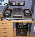 Yarne-Dj-Booth-2008