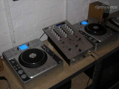 Booth: Just Simple