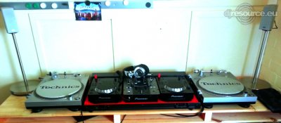 Show this booth : andrek1904's DJ -Booth Jul'13