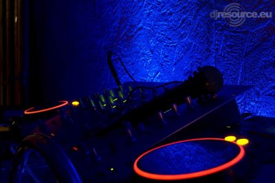 Our MEMBERS can Enlarge : archirt's DJ-Booth 4