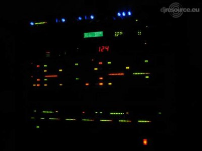 Our MEMBERS can Enlarge : BamBam Studio By Night