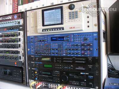 Our MEMBERS can Enlarge : synth rack