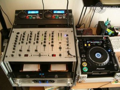 Booth: Mobile DJ Booth