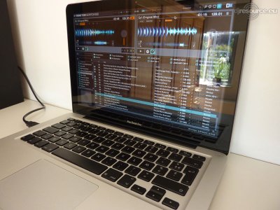 Our MEMBERS can Enlarge : Dj Booth_macbook