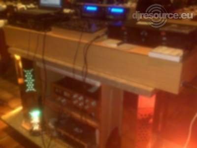 Booth: achterzijde drive in disco