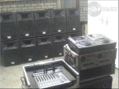 Booth: DJ ON TOUR
