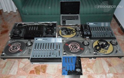 Show this booth : dj_d DJ -Booth Aug'14