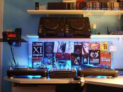 Enlarge : Gear-DJ_TimC Enlarge : Gear-DJ_TimC