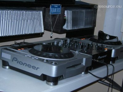 Our MEMBERS can Enlarge : pioneer