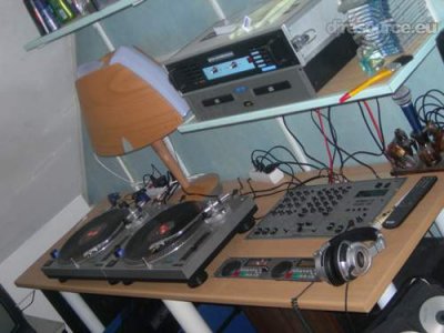 Enlarge : booth-by-dj-mez
