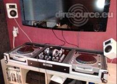 Our MEMBERS can Enlarge : djrichard-56's DJ-Booth
