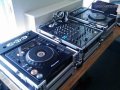 doeLauw-s-DJ-Booth