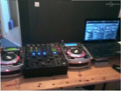 Show this booth : empeltjuh's DJ -Booth Sep'12