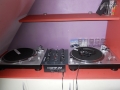 vinyl-booth