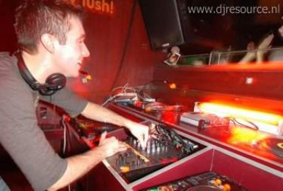 Our MEMBERS can Enlarge : eddie in lush