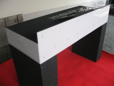Our MEMBERS can Enlarge : DJ Booth2