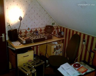 Enlarge : Dj Booth