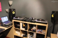 juless-s-DJ-Booth-Jan-11