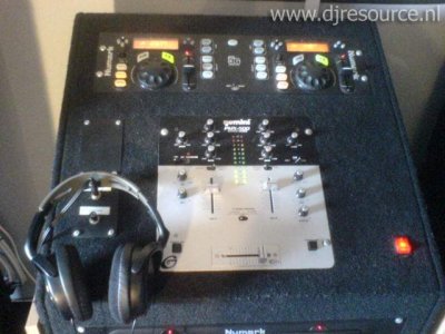 Our MEMBERS can Enlarge : Dubbele cd speler + Mixer
