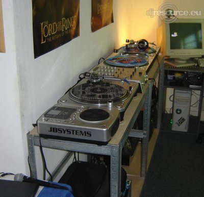 Booth: dj-booth-mckroket