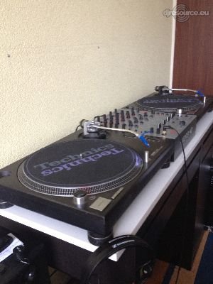 Show this booth : markvl's DJ -Booth Jul'13
