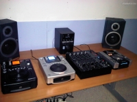 maxmantz-s-DJ-Booth-Aug-11