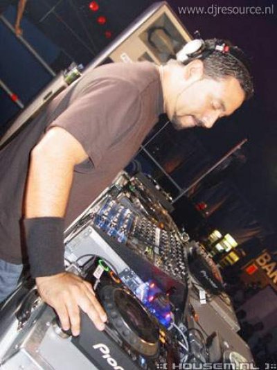 Our MEMBERS can Enlarge : Subliminal @ Mysterland '05