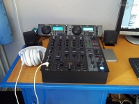 nico445-s-DJ-Booth-Nov-11